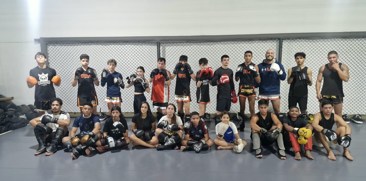 Turma de muay thai do CTVA