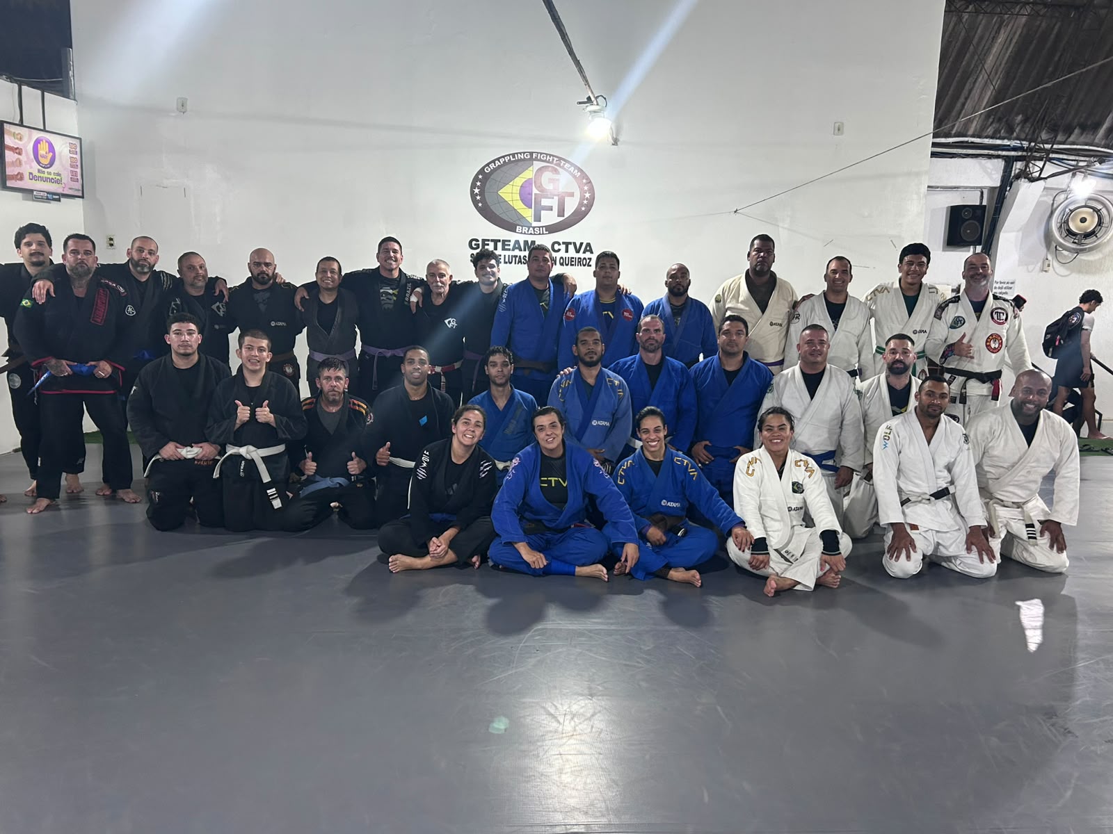 Jiu-Jitsu Iniciantes — turma das 19h